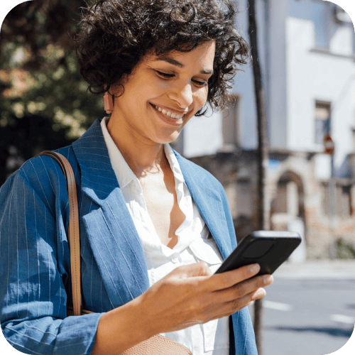 500x500_rounded square_member-on-phone.png