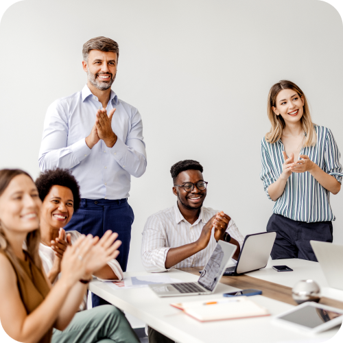 500x500_rounded_square_group-applause-smiling-meeting-clapping