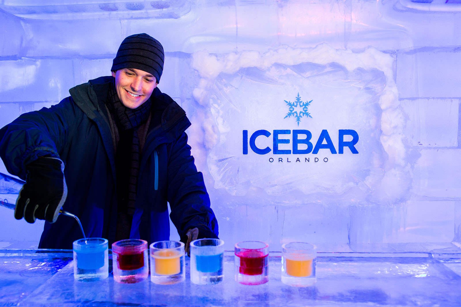 icebar-gallery-lounge-3