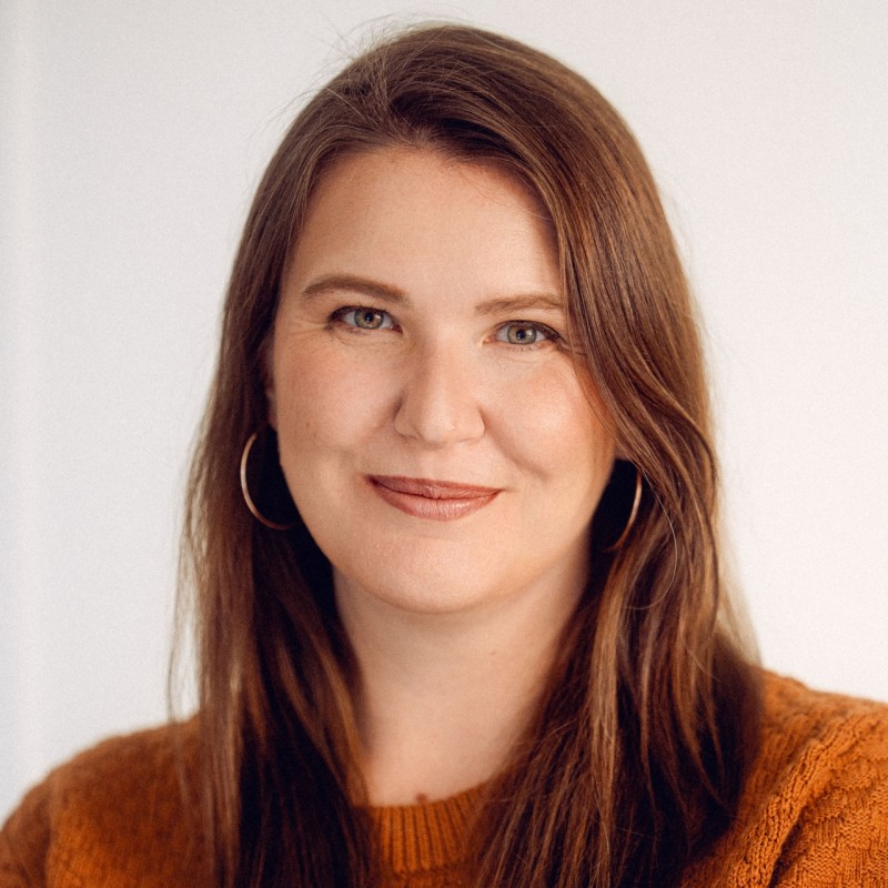 liz headshot